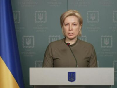 Евакуація може відбуватися лише у межах України – Ірина Верещук