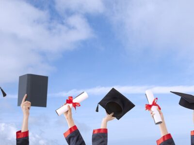 Приватні заклади освіти готові безкоштовно взяти на навчання випускників із ТОТ