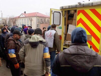 Мінреінтеграції спільно з партнерами доправило гуманітарну допомогу до звільнених смт Іванкова та села Сукачі