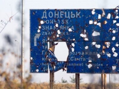 Війна і «руський мир»: мирне населення окупованих територій звикає жити у фронтових умовах