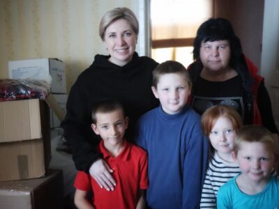 Ірина Верещук навідала сім’ю, яка прихистила осиротілого Богданчика з Бахмута