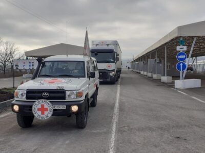 На окуповану частину Донеччини і Луганщини доставлено ще понад 54 тонни гуманітарного вантажу