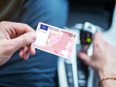 Як українцям отримати водійські права в Польщі