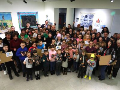 Ноутбуки дітям-сиротам із прифронтових регіонів від Уряду Німеччини