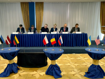 Члени спільної групи з розслідування тяжких міжнародних злочинів в Україні підписали угоду про розслідування злочину геноциду