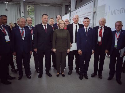 Kıyivde Ukraina-Poloniya iqtisadiy forumı devam ete
